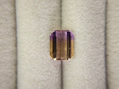 AMT-12　アメトリン　3.08ct