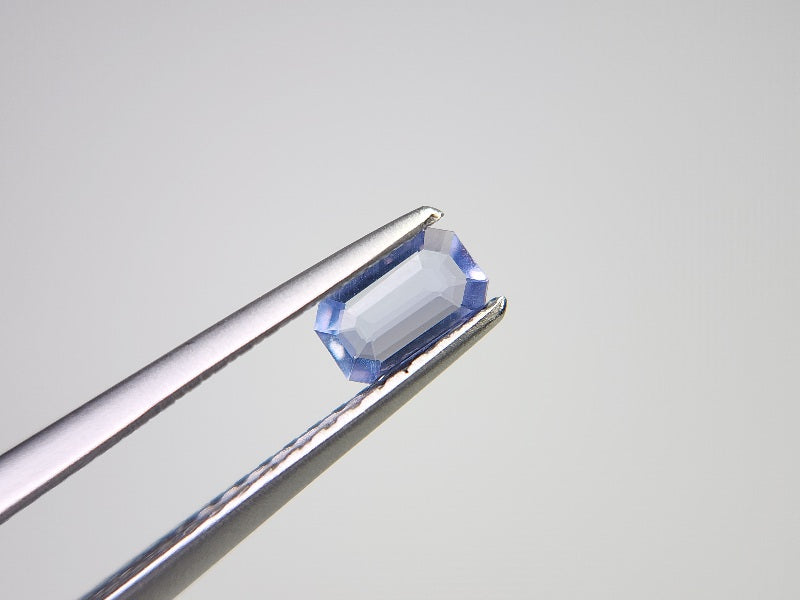 blHAK-8　ブルーハックマナイト　0.14ct