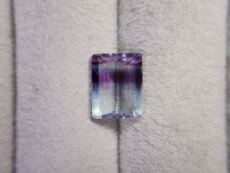 bc-FLO-37　バイカラーフローライト　2.77ct