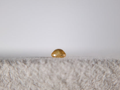 0015-5-6　ダイヤモンド(カボション)　0.15ct