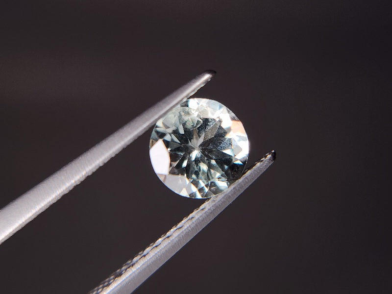 gBE-30　グリーンベリル　0.77ct