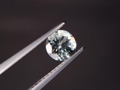 gBE-30　グリーンベリル　0.77ct