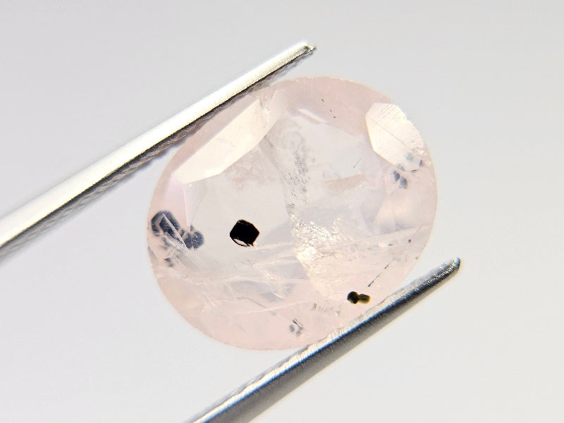 MICir-4　マイカインローズクォーツ　4.10ct