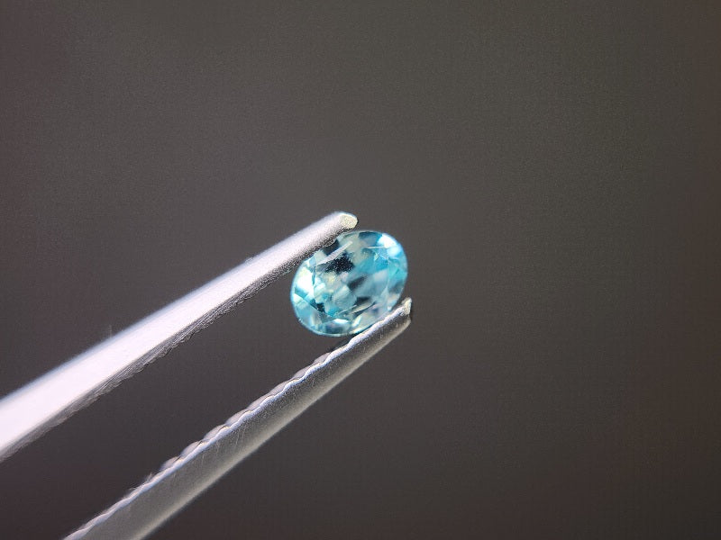 【500円均一】1/12正午まで　ブルージルコン　0.28ct　6