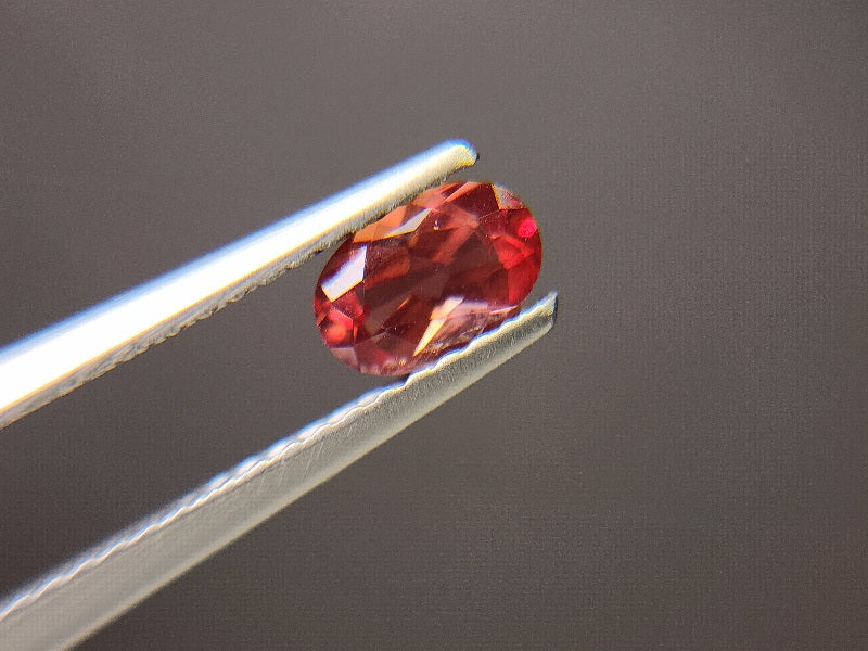 0152-1-19　バイカラーアンデシン　0.42ct