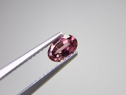 0823-11　スピネル　0.54ct