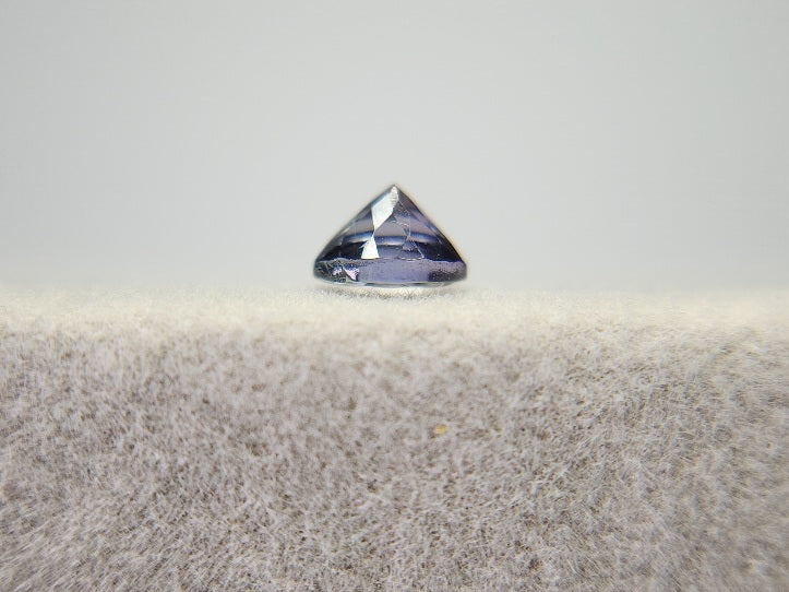 0657-28-4　ゾイサイト　0.41ct