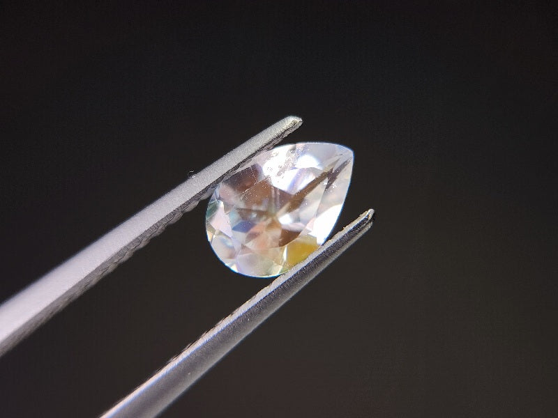 0763-4　アンデシンラブラドライト　0.63ct