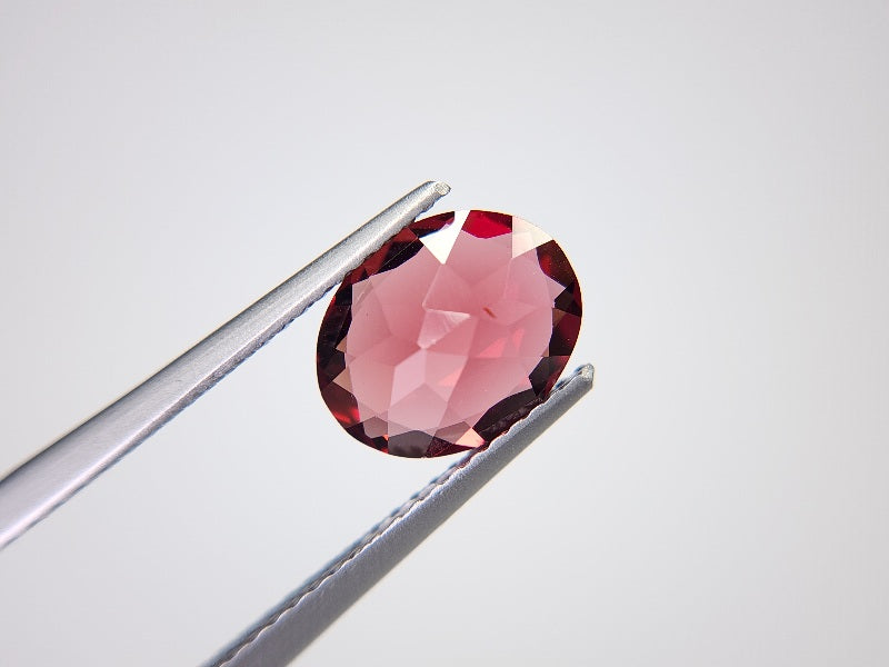 0910-4-10　ガーネット　2.33ct