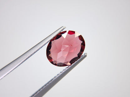 0910-4-10　ガーネット　2.33ct