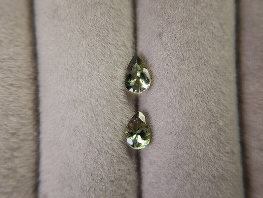 0644-12-2　ゾイサイト2石セット