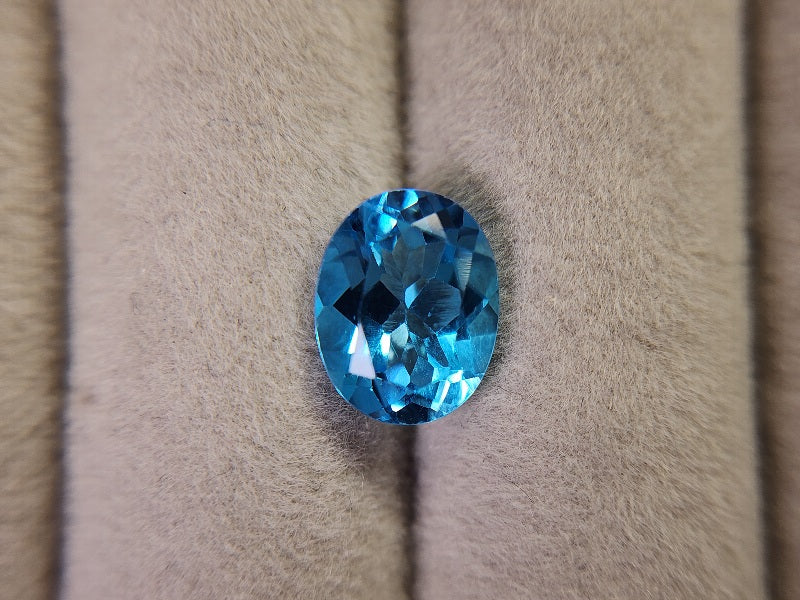 bl-TO-5　ブルートパーズ　3.31ct