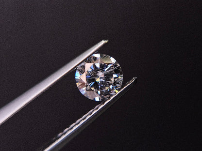 MOI-7　合成モアッサナイト　0.48ct