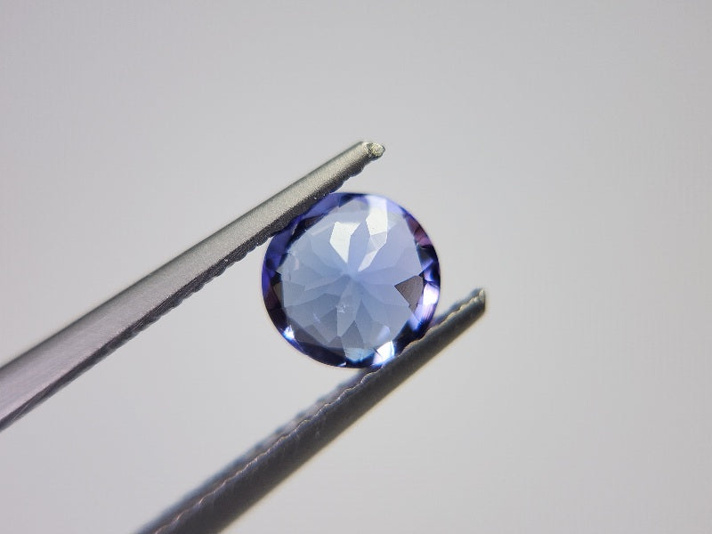 0153-9　タンザナイト　0.82ct