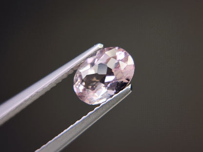 0908-11　モルガナイト　0.99ct