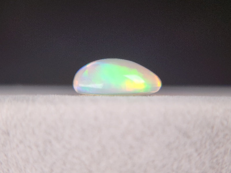 0938-10　オパール   2.42ct