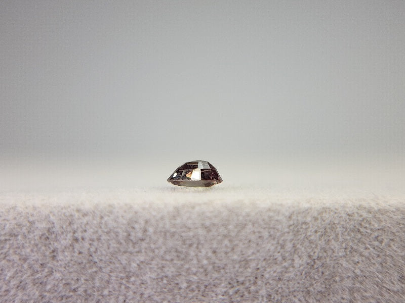 0266-4　アレキサンドライト　0.18ct