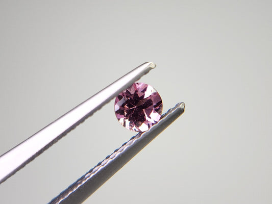 0823-15　スピネル　0.31ct