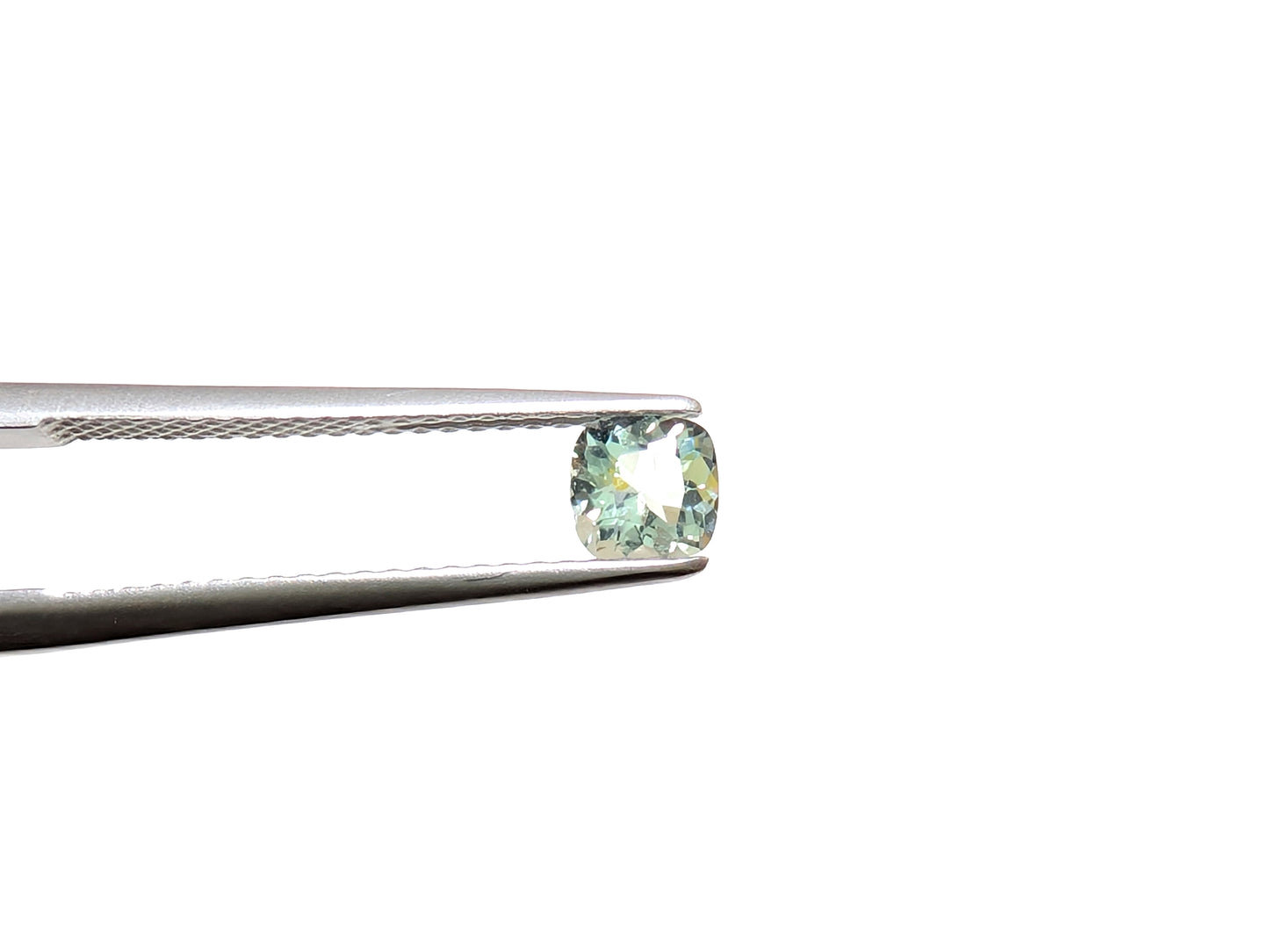 0286 特別な1石、2,200円♪クッションカットのグリーンベリル 0.36ct