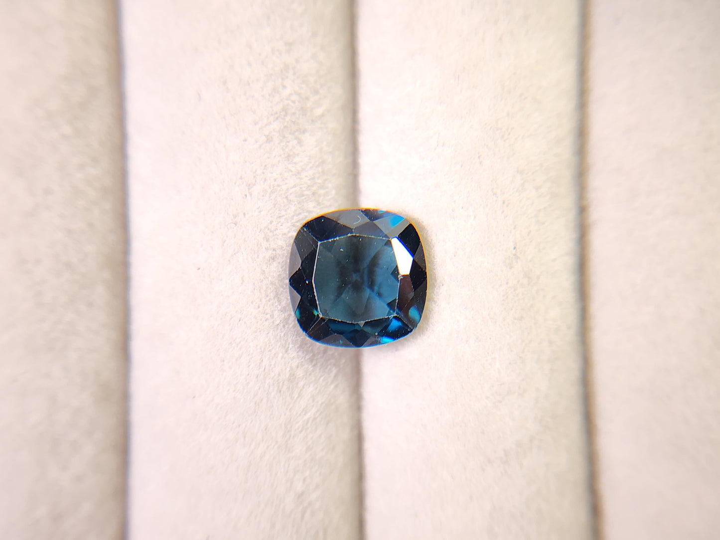 0931-2　ロンドンブルートパーズ　3.12ct