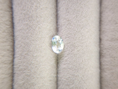 0760-3　アンデシンラブラドライト　0.54ct