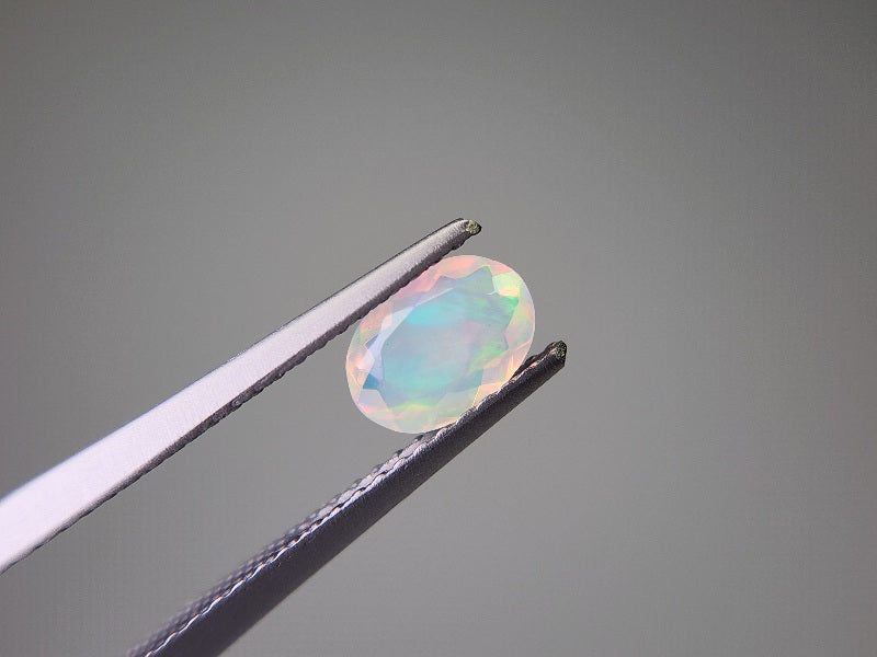 0909-2-7　オパール　0.40ct