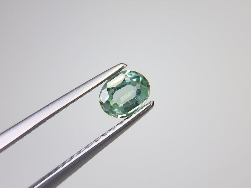 0035-2-2　グリーンカイヤナイト　0.41ct