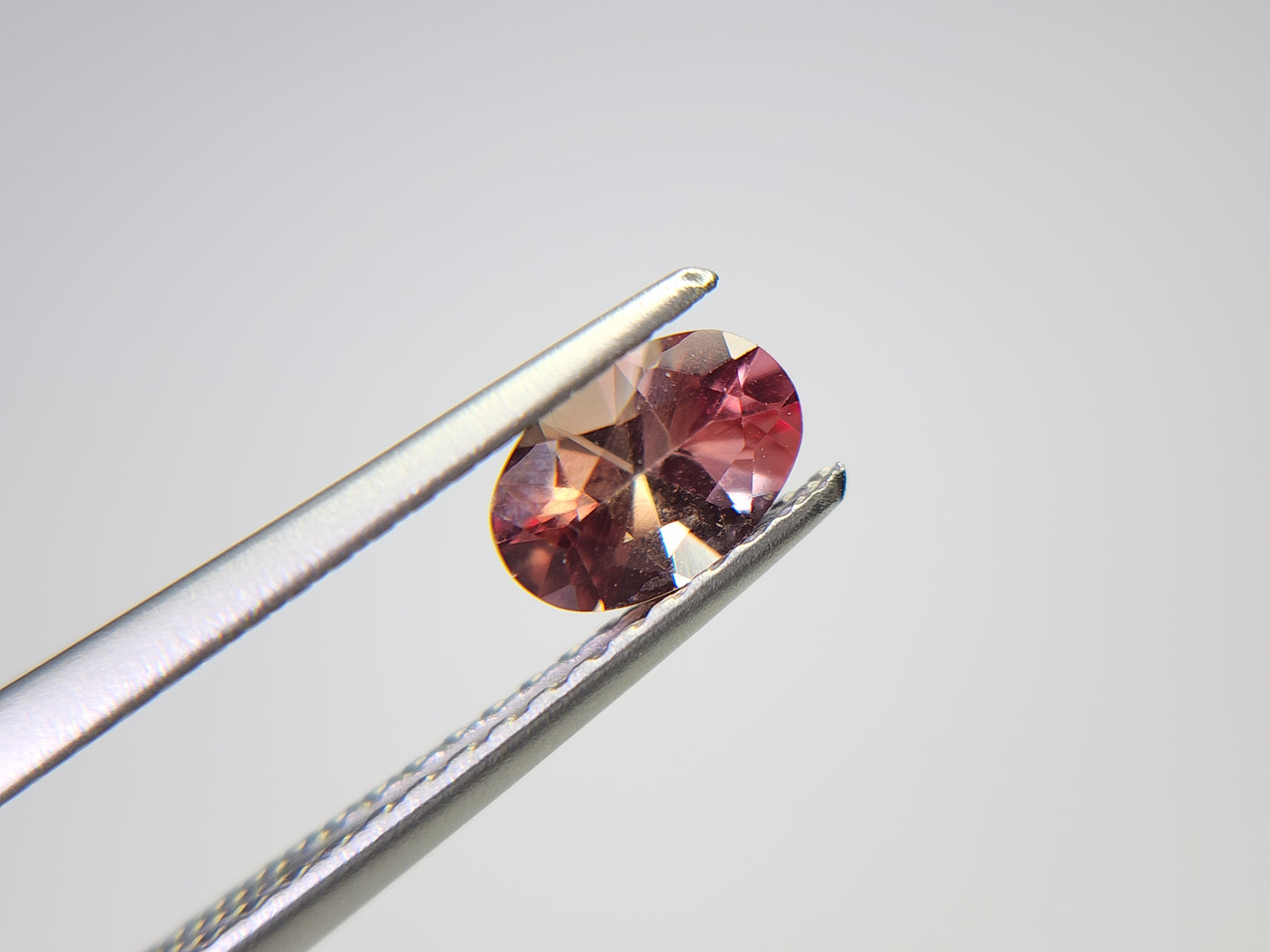 0152-3-2　バイカラーアンデシン　0.41ct