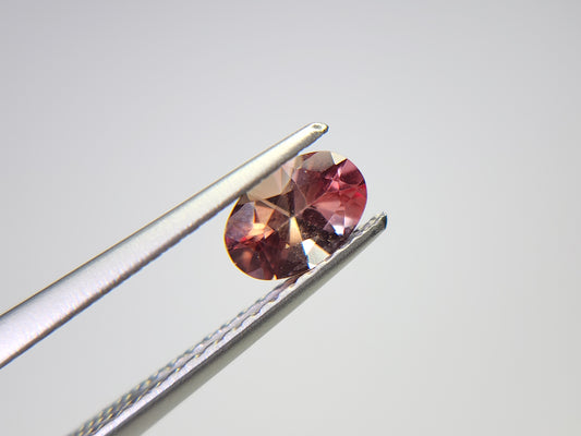 0152-3-2　バイカラーアンデシン　0.41ct