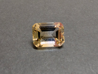 0372　バイカラーシトリン　1.73ct