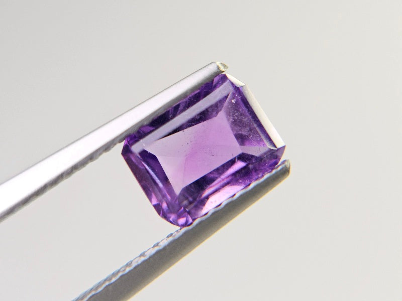 AM-67　アメジスト　1.31ct