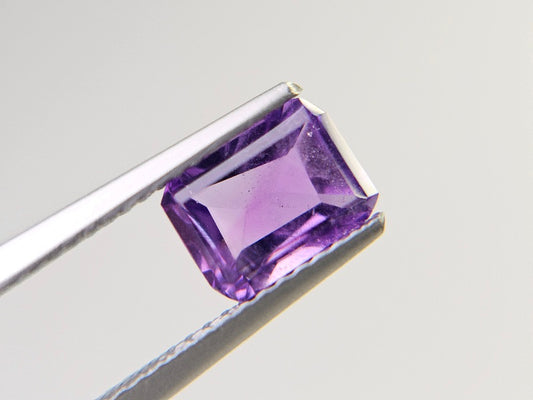 AM-67　アメジスト　1.31ct