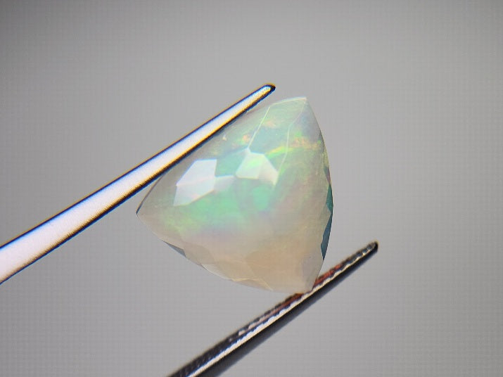 0916-31　オパール　2.62ct