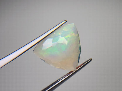 0916-31　オパール　2.62ct