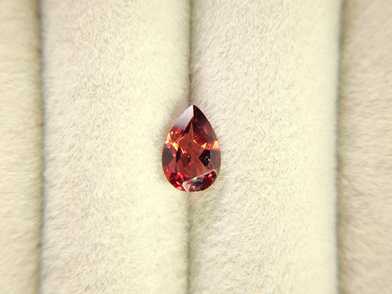 0910-3-16　ガーネット　1.49ct