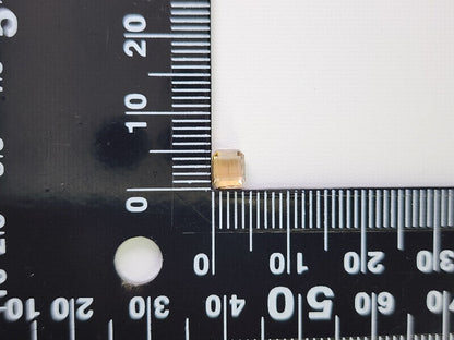 0879-23　トルマリン  0.74ct　