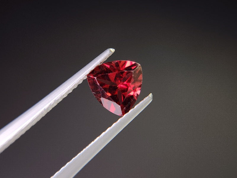 0910-1-5　ガーネット　1.35ct