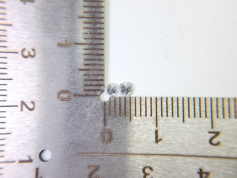 【宝石比較セット】ダイヤモンド＆合成モアッサナイト