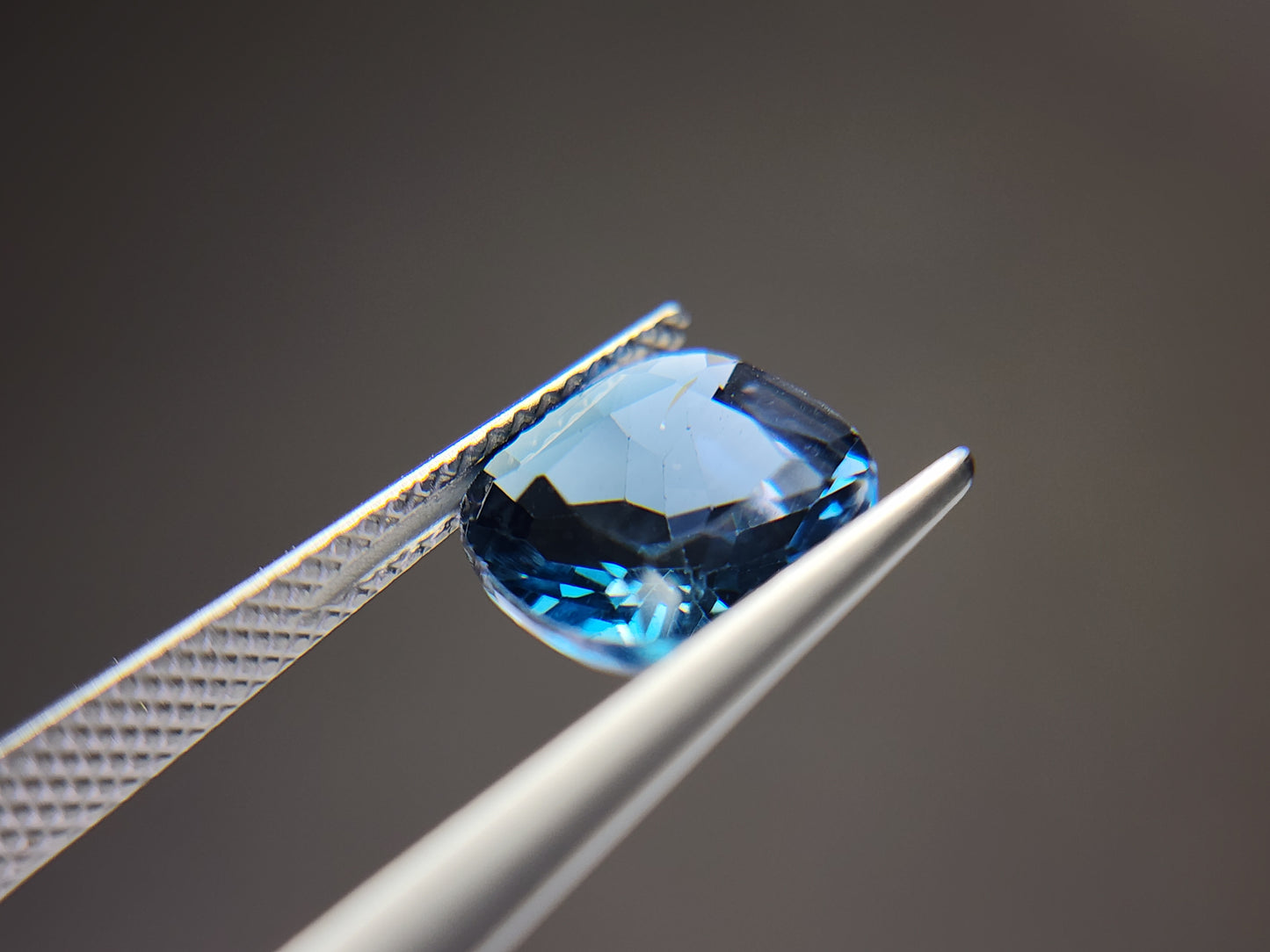 0931-3　ロンドンブルートパーズ　3.11ct