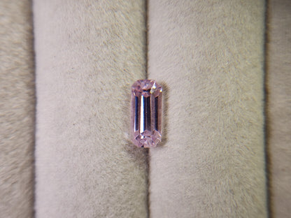 0874-29　クンツァイト　1.68ct