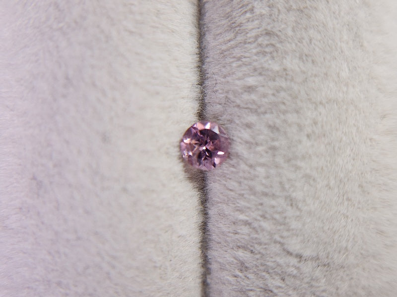 SP-23　スピネル　0.22ct