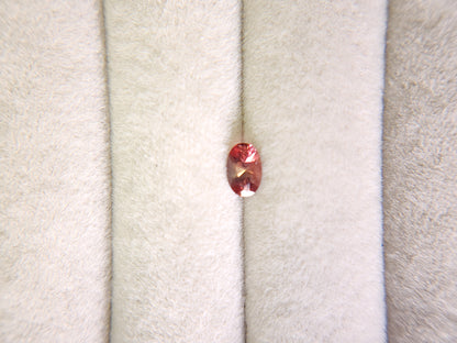 0152-3-3　バイカラーアンデシン　0.41ct