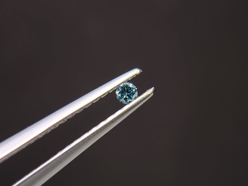 blDM-t-13 ブルーダイヤモンド(トリートメント) 0.03ct – 東洋ルース