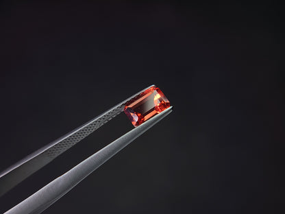 0151-1-1　バイカラーアンデシン　0.97ct