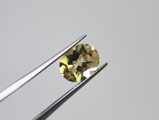 0091-1　イエローラブラドライト　3.06ct