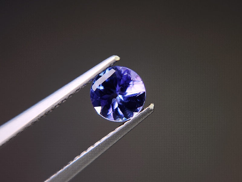 0153-4　タンザナイト　0.81ct