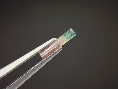 【500円均一】12/15正午まで　バイカラートルマリン(原石)　0.32ct　10