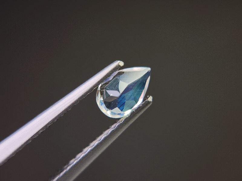 0762-4　アンデシンラブラドライト　0.47ct