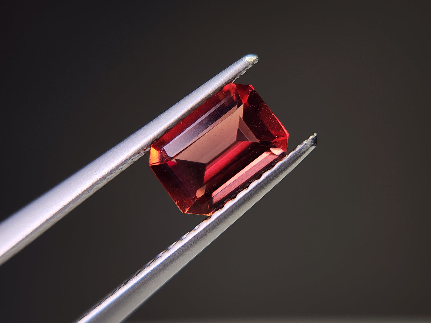 0151-1-2　バイカラーアンデシン　0.85ct
