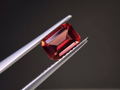 0151-1-2　バイカラーアンデシン　0.85ct